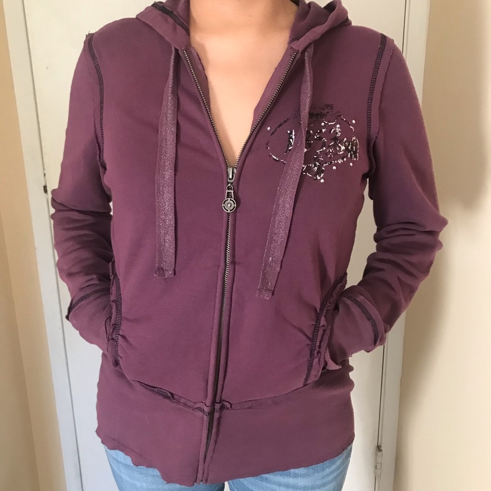 Purple Levi’s Sweater Size Medium
